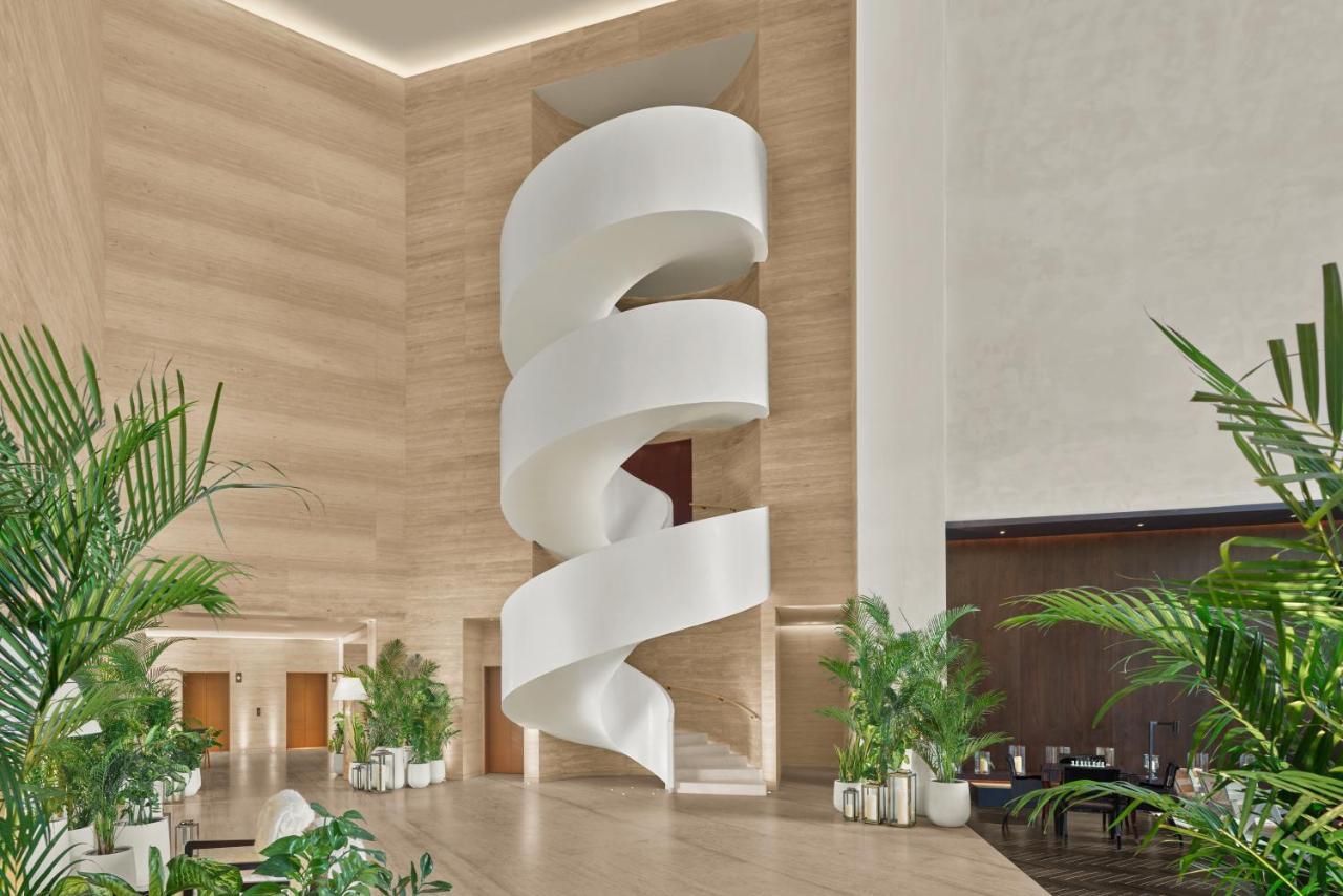 The Dubai Edition Bagian luar foto The spiral staircase