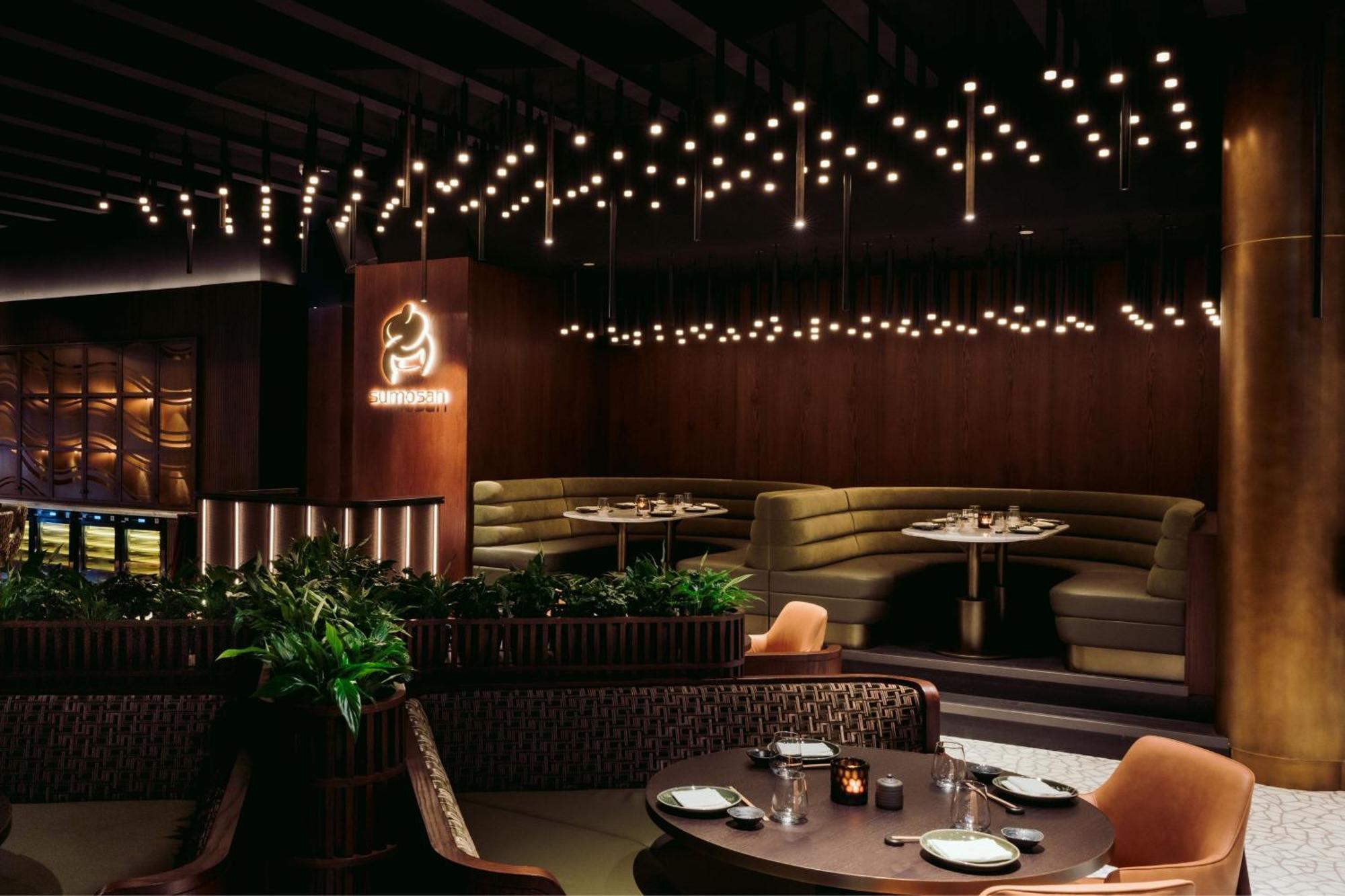 The Dubai Edition Bagian luar foto The interior of the restaurant