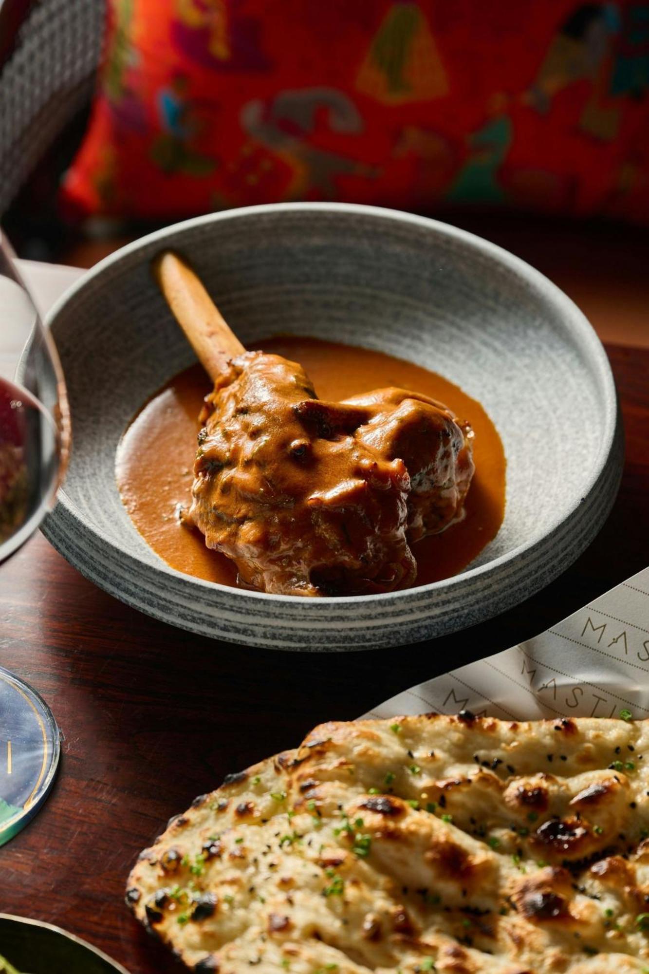 The Dubai Edition Bagian luar foto A dish of goat's leg